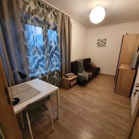 Guest house Stanislawowska 11 4rooms Warsaw