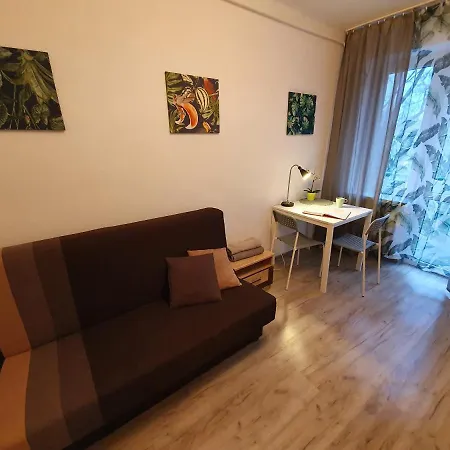 Stanislawowska 11 4rooms Guest house
