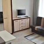 Stanislawowska 11 4rooms Varšava