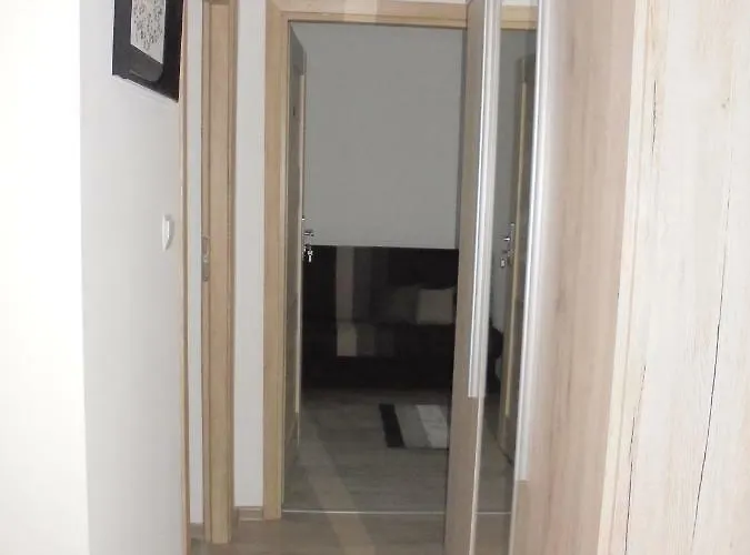 Stanislawowska 11 4rooms Pensjonat Warszawa