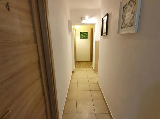 Stanislawowska 11 4rooms Pensjonat