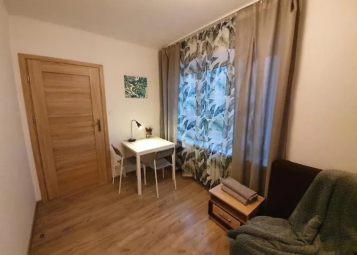 Stanislawowska 11 4rooms * Warszawa